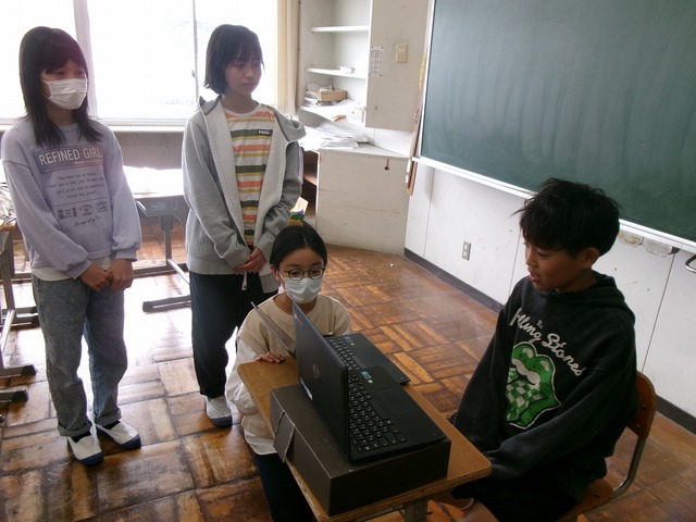 108_4012.jpg