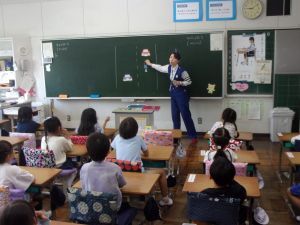 100_1208 コピー.JPG